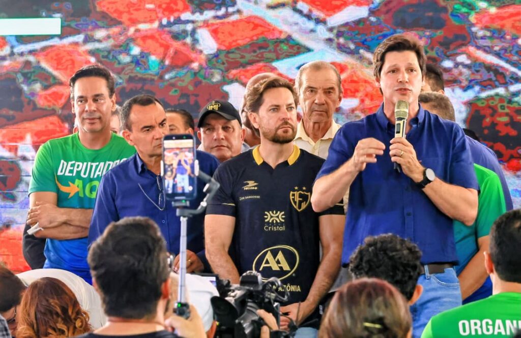 Daniel Vilela participando de mais uma edição do Deputados Aqui em Jataí 