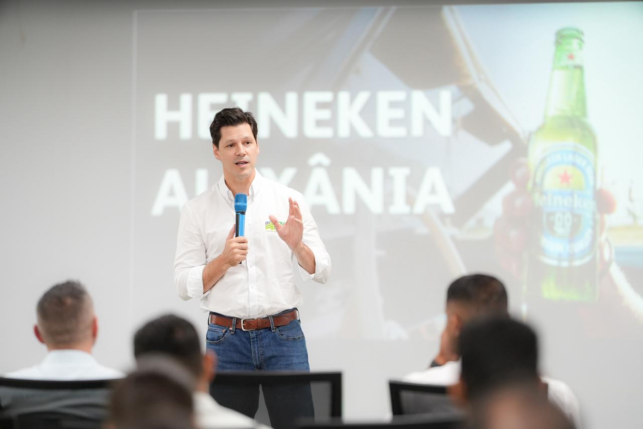 “Investimentos simbolizam mais oportunidades para goianos”, diz Daniel Vilela em visita à fábrica do Grupo Heineken
