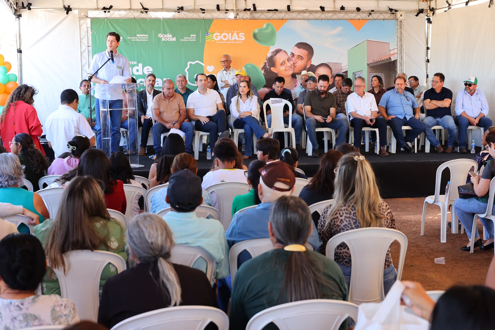 Daniel Vilela entrega 50 casas a custo zero em Serranópolis e amplia acesso à moradia digna no interior de Goiás